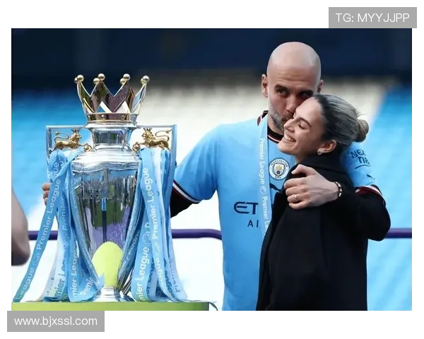 足球明星携女儿畅谈成长与梦想的温馨时刻 足球明星携女儿畅谈成长与梦想的温馨时刻