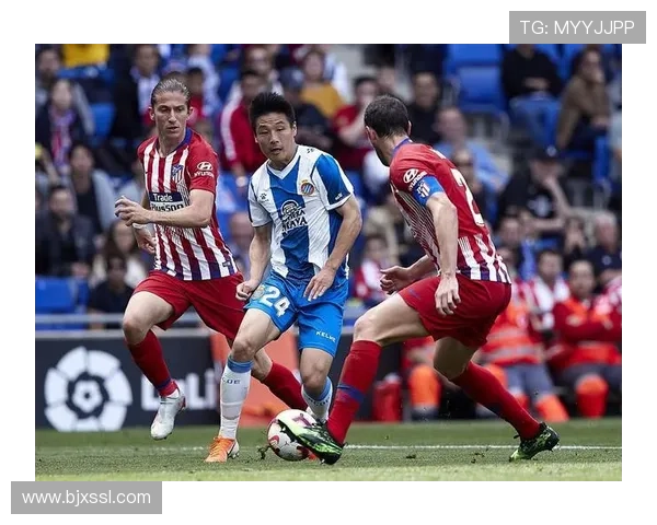 深圳羽毛球队以67分稳居大师赛积分榜首位展现强劲实力 深圳羽毛球队以67分稳居大师赛积分榜首位展现强劲实力